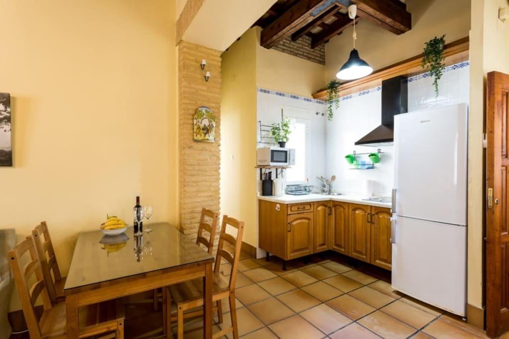 Precioso Apartamento - Localizacion Ideal **Wifi - A/C** Sevilla Exterior foto