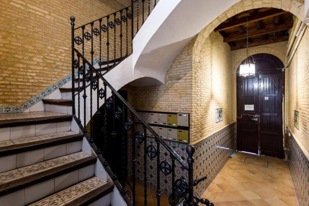 Precioso Apartamento - Localizacion Ideal **Wifi - A/C** Sevilla Exterior foto
